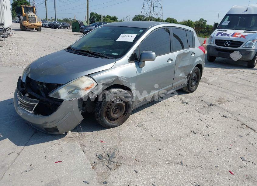 Photo 2 of 2010 Nissan Versa 1.8S (VIN 3N1BC1CP0AL358270)