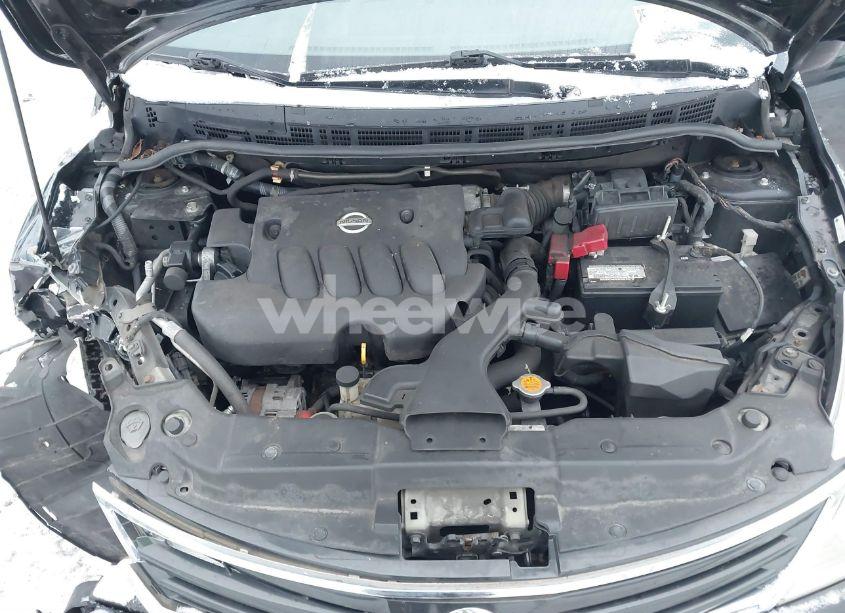 Photo 10 of 2010 Nissan Versa 1.8S (VIN 3N1BC1CP0AL383797)