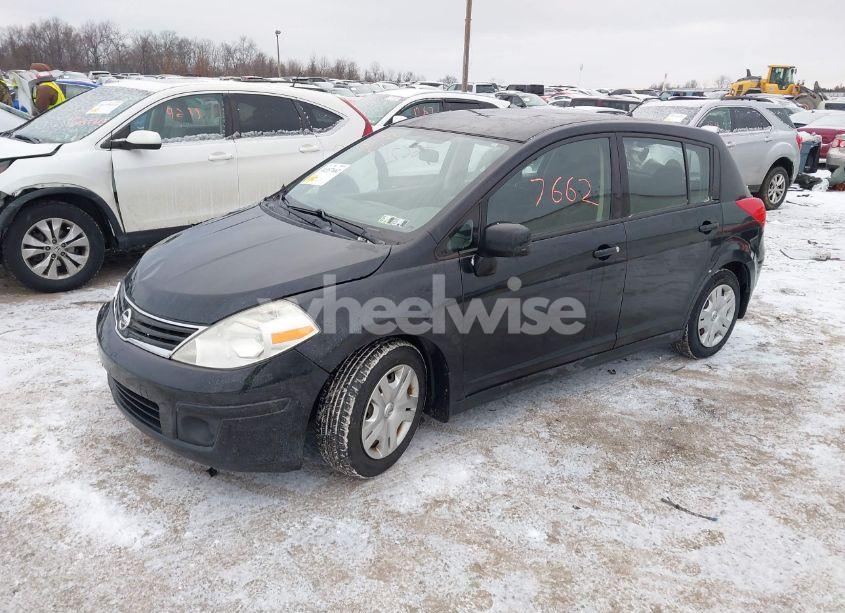 Photo 2 of 2010 Nissan Versa 1.8S (VIN 3N1BC1CP0AL383797)