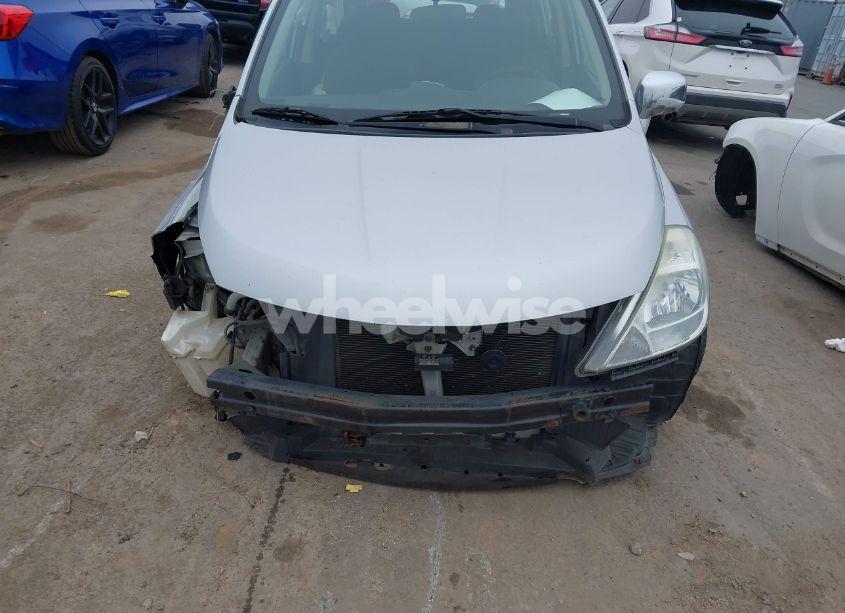 Photo 6 of 2010 Nissan Versa 1.8S (VIN 3N1BC1CP0AL393424)