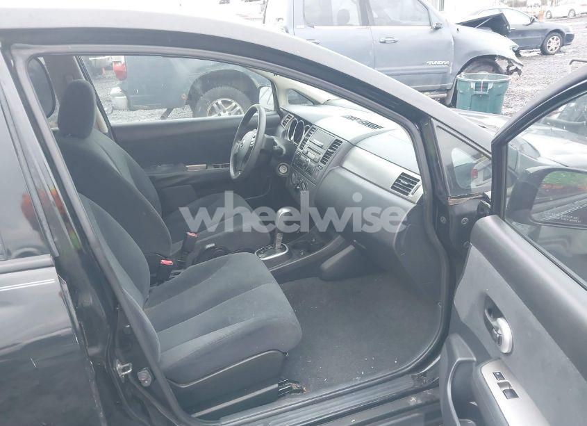 Photo 5 of 2010 Nissan Versa S/SL (VIN 3N1BC1CP0AL445537)