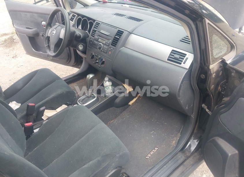 Photo 5 of 2010 Nissan Versa 1.8S (VIN 3N1BC1CP0AL468686)