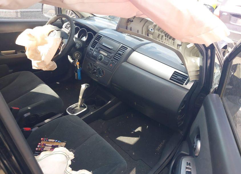 Photo 5 of 2011 Nissan Versa 1.8S (VIN 3N1BC1CP0BL358710)