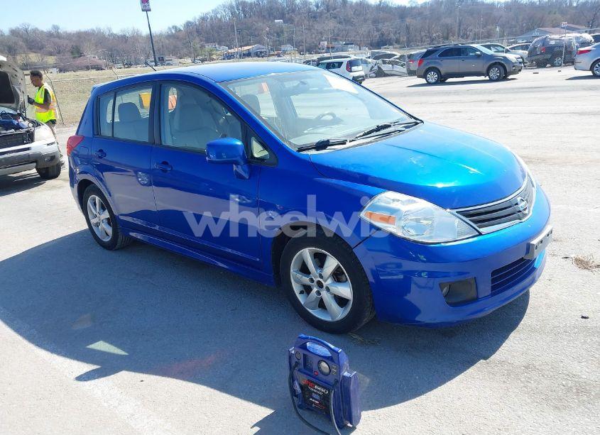 2011 Nissan Versa 1.8SL (VIN 3N1BC1CP0BL360487) main photo