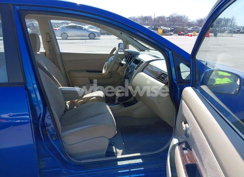 Photo 5 of 2011 Nissan Versa 1.8SL (VIN 3N1BC1CP0BL360487)