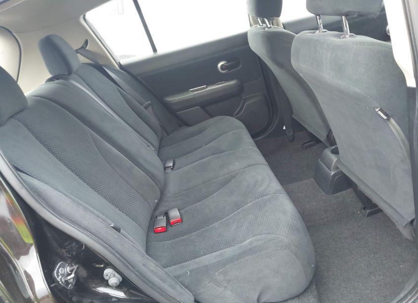 Photo 8 of 2011 Nissan Versa 1.8S (VIN 3N1BC1CP0BL375779)