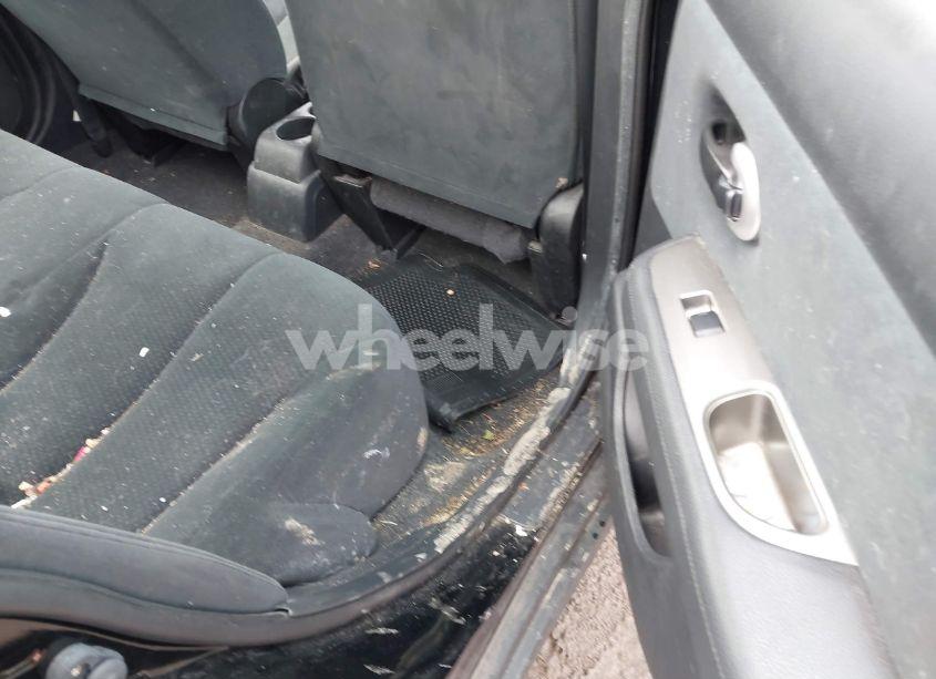 Photo 8 of 2011 Nissan Versa 1.8S (VIN 3N1BC1CP0BL382781)