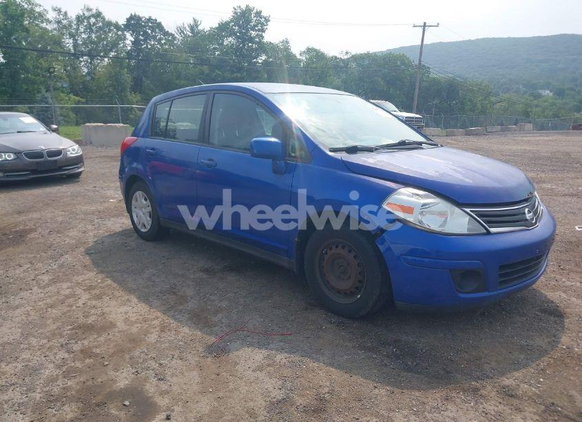 2011 Nissan Versa 1.8S (VIN 3N1BC1CP0BL395790) main photo