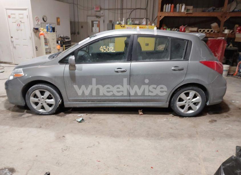 Photo 14 of 2011 Nissan Versa 1.8SL (VIN 3N1BC1CP0BL403242)