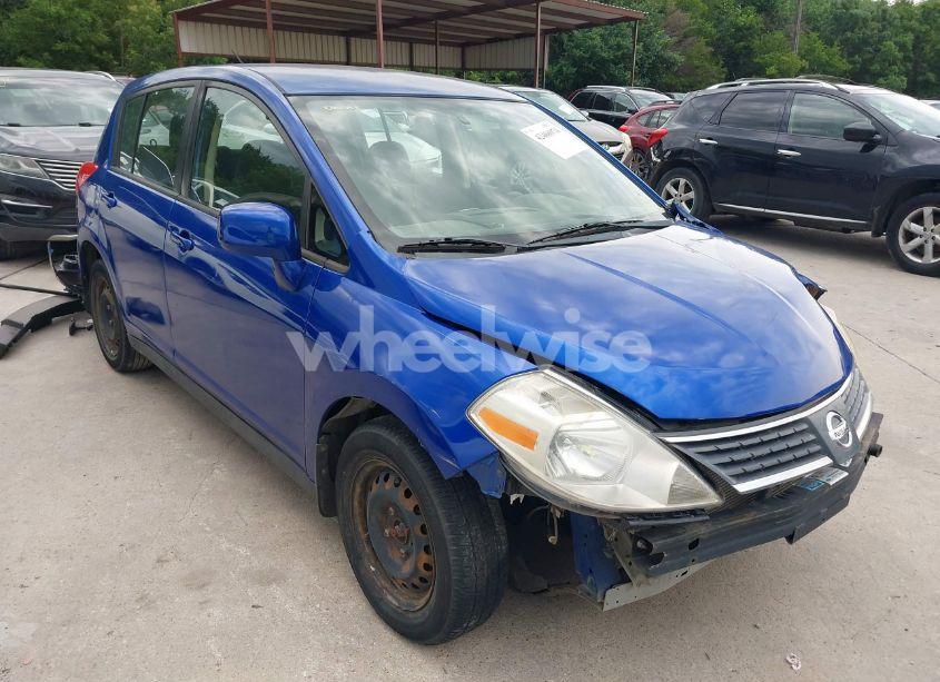 2011 Nissan Versa 1.8S (VIN 3N1BC1CP0BL447225) main photo