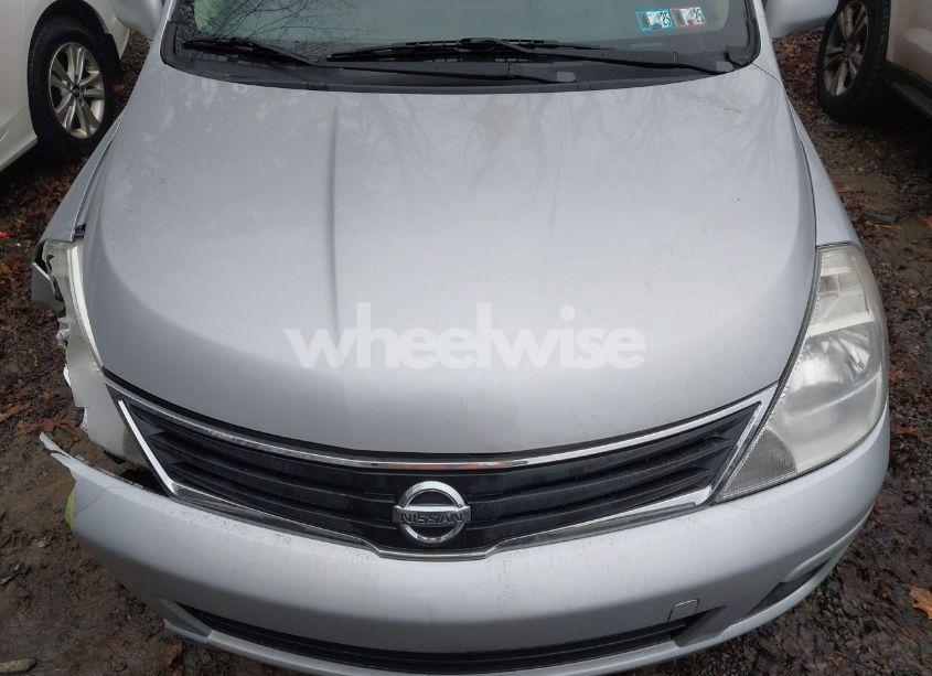 Photo 10 of 2010 Nissan Versa 1.8S (VIN 3N1BC1CP1AL373490)