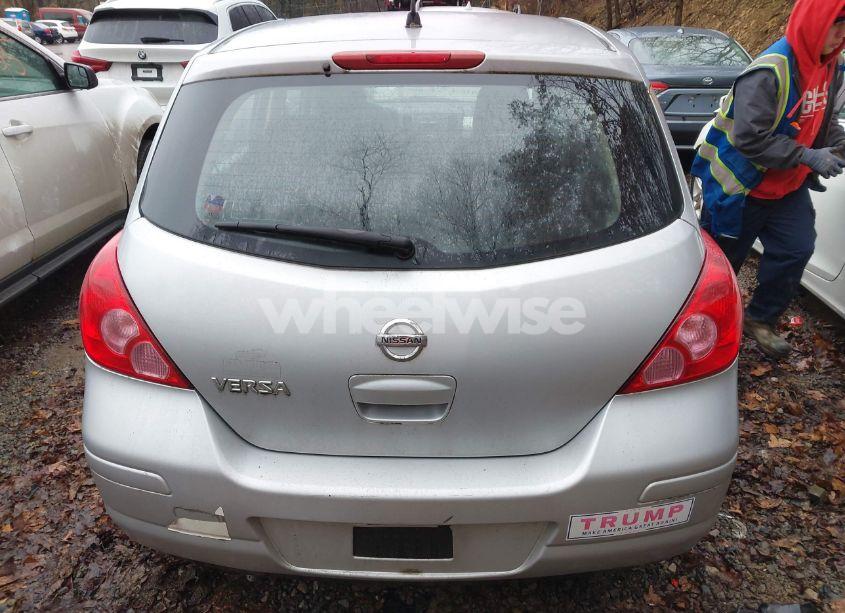 Photo 16 of 2010 Nissan Versa 1.8S (VIN 3N1BC1CP1AL373490)