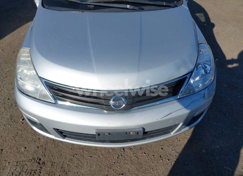 Photo 10 of 2010 Nissan Versa 1.8S (VIN 3N1BC1CP1AL407539)