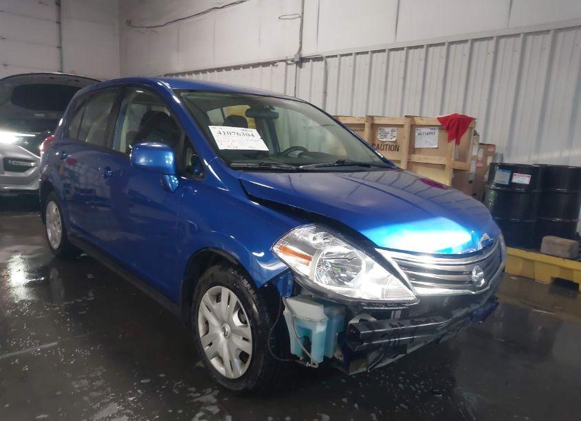 2010 Nissan Versa 1.8S (VIN 3N1BC1CP1AL462878) main photo