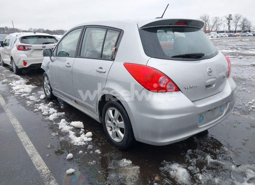 Photo 3 of 2011 Nissan Versa 1.8SL (VIN 3N1BC1CP1BL371272)