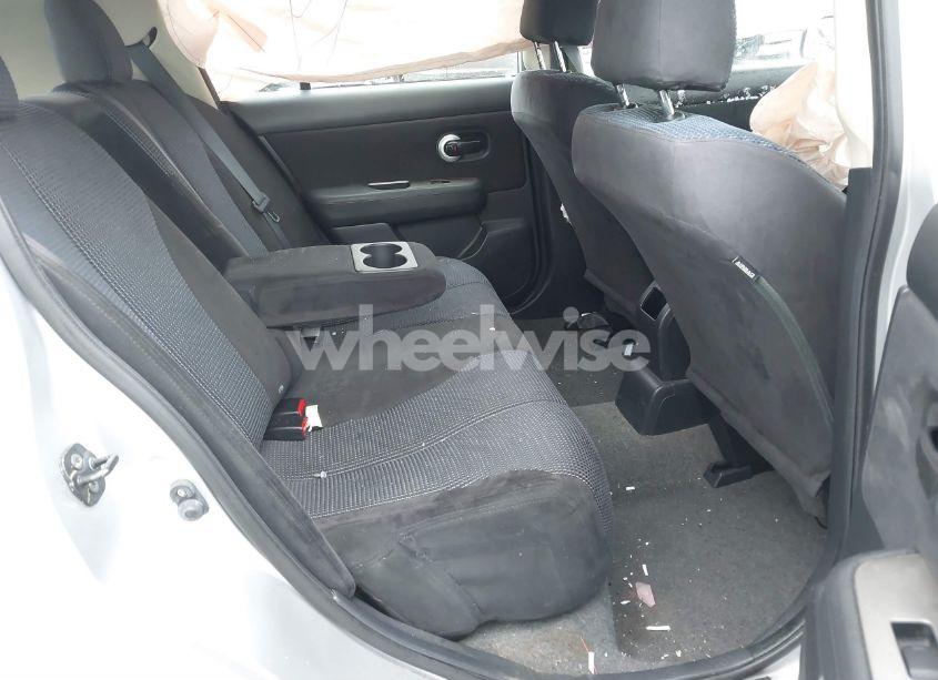 Photo 8 of 2011 Nissan Versa 1.8SL (VIN 3N1BC1CP1BL371272)