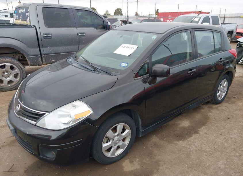 Photo 2 of 2011 Nissan Versa 1.8SL (VIN 3N1BC1CP1BL390890)