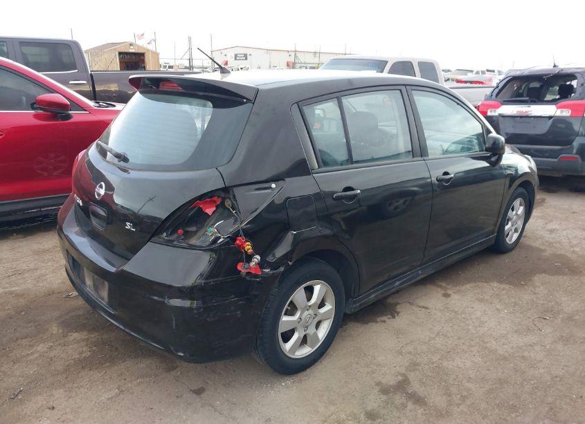 Photo 4 of 2011 Nissan Versa 1.8SL (VIN 3N1BC1CP1BL390890)