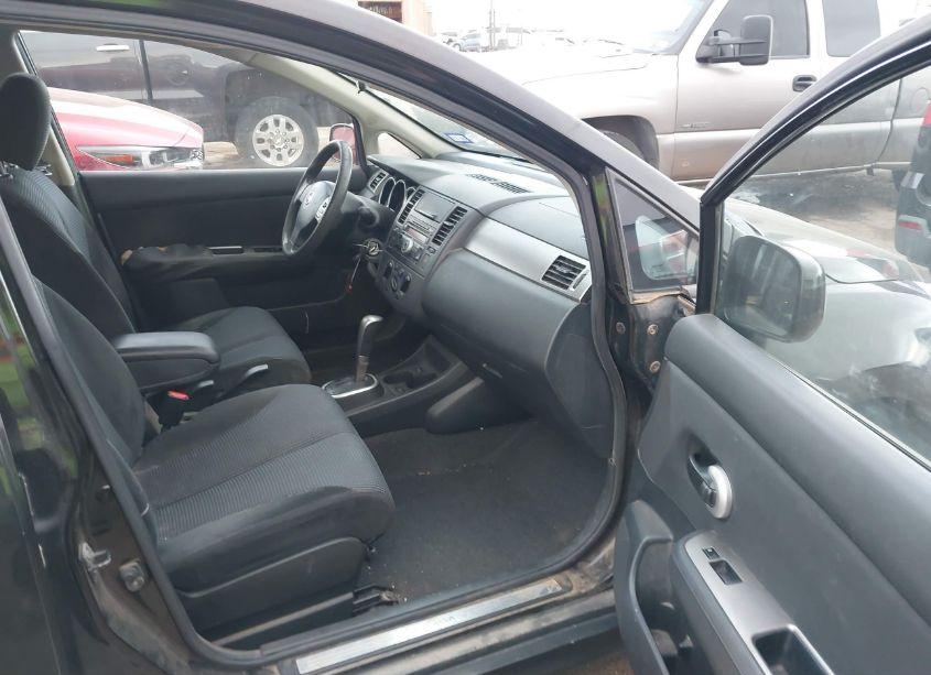 Photo 5 of 2011 Nissan Versa 1.8SL (VIN 3N1BC1CP1BL390890)