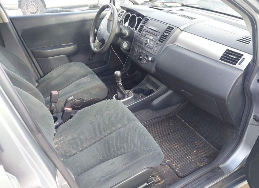 Photo 5 of 2011 Nissan Versa 1.8S (VIN 3N1BC1CP1BL412614)