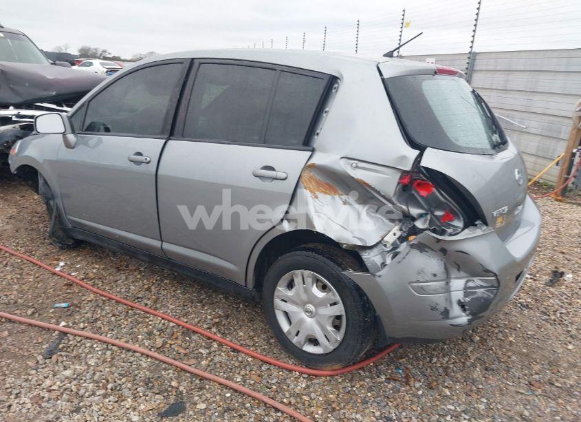 Photo 3 of 2011 Nissan Versa 1.8S (VIN 3N1BC1CP1BL427453)