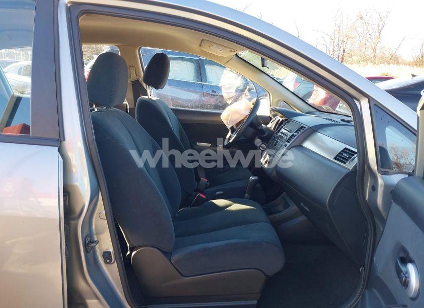 Photo 5 of 2011 Nissan Versa 1.8S (VIN 3N1BC1CP1BL472831)