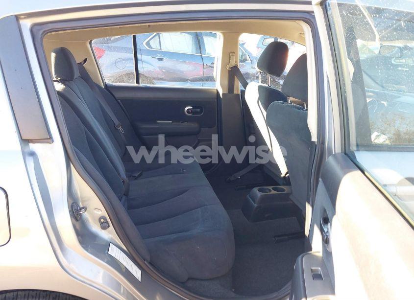 Photo 8 of 2011 Nissan Versa 1.8S (VIN 3N1BC1CP1BL472831)