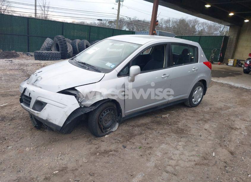 Photo 2 of 2011 Nissan Versa 1.8S (VIN 3N1BC1CP1BL491122)