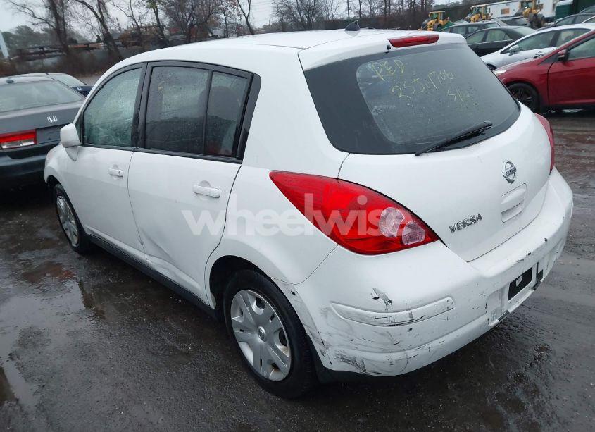 Photo 3 of 2010 Nissan Versa 1.8S (VIN 3N1BC1CP2AL370615)