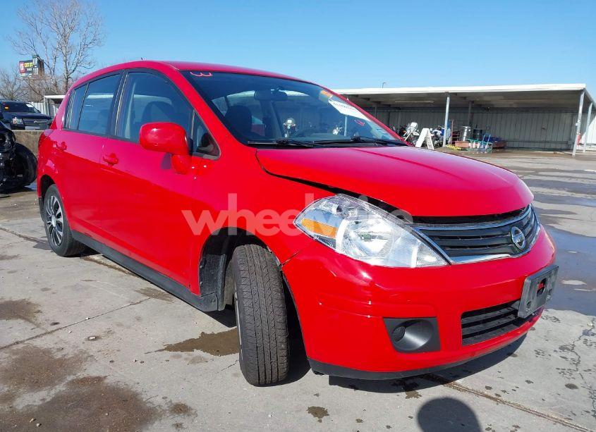2010 Nissan Versa 1.8S (VIN 3N1BC1CP2AL387348) main photo
