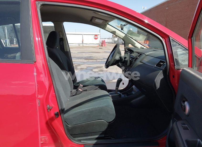 Photo 5 of 2010 Nissan Versa 1.8S (VIN 3N1BC1CP2AL387348)