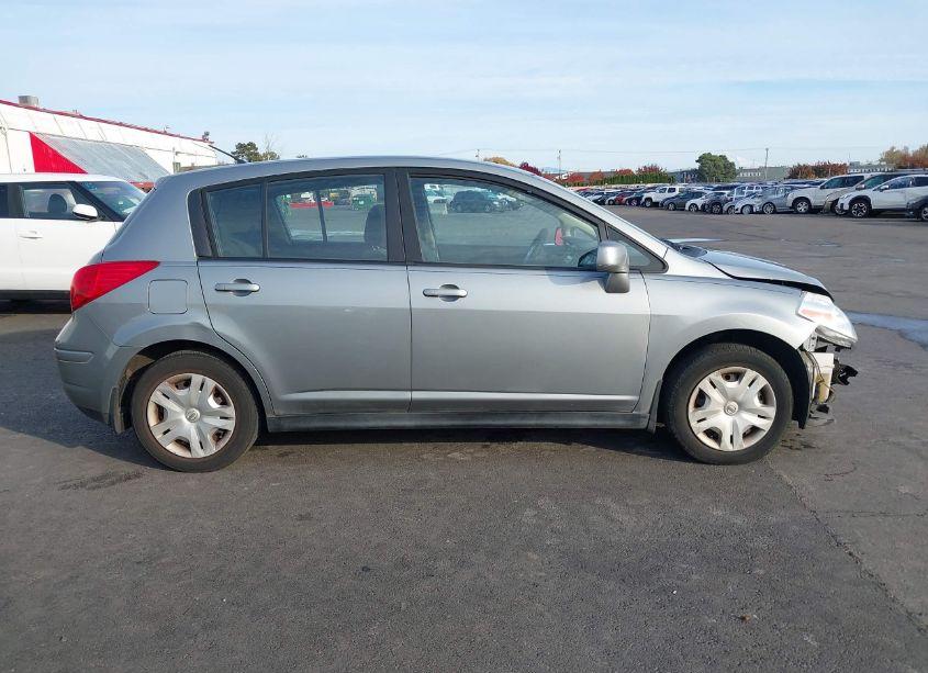 Photo 13 of 2010 Nissan Versa 1.8S (VIN 3N1BC1CP2AL389388)