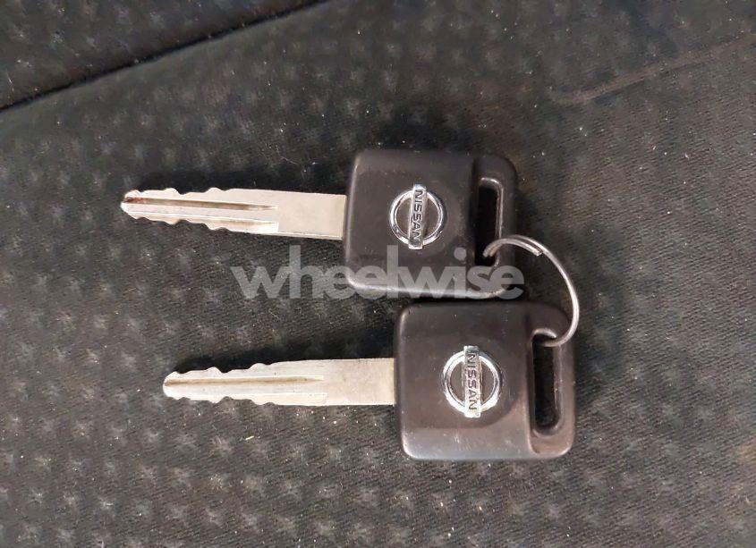 Photo 11 of 2010 Nissan Versa 1.8S (VIN 3N1BC1CP2AL390914)