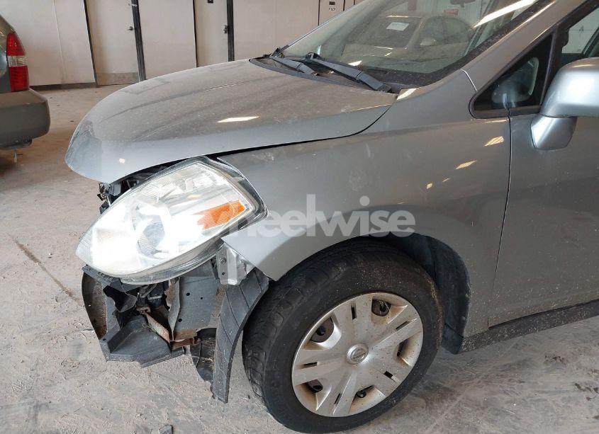 Photo 12 of 2010 Nissan Versa 1.8S (VIN 3N1BC1CP2AL390914)