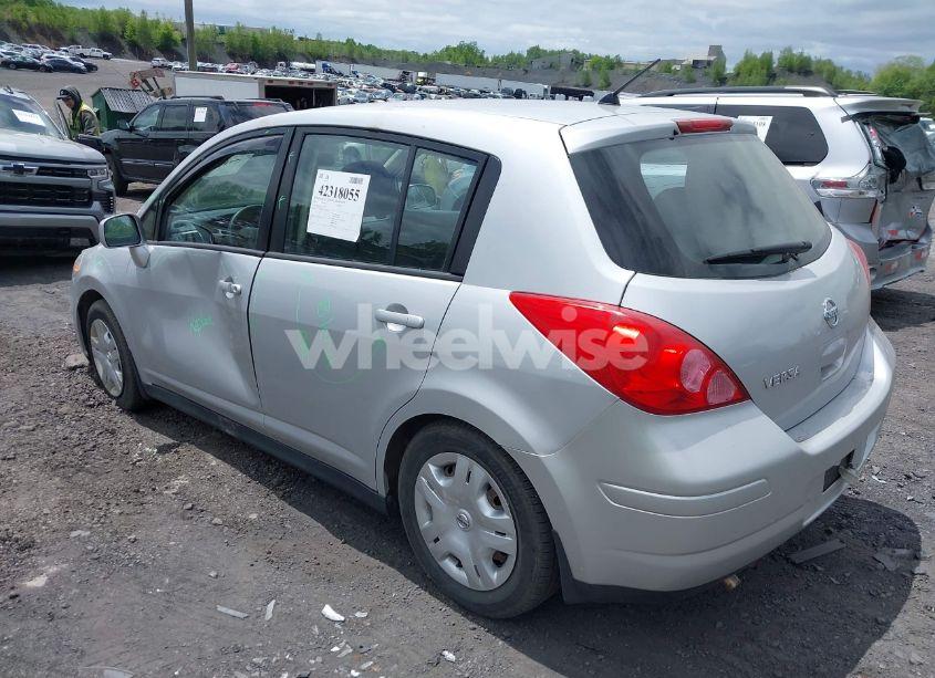 Photo 3 of 2010 Nissan Versa 1.8S (VIN 3N1BC1CP2AL403046)