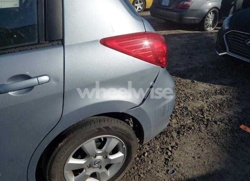 Photo 13 of 2010 Nissan Versa 1.8SL (VIN 3N1BC1CP2AL441344)