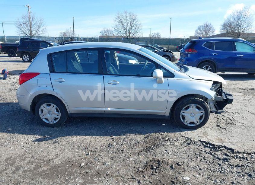 Photo 14 of 2011 Nissan Versa 1.8S (VIN 3N1BC1CP2BL384838)
