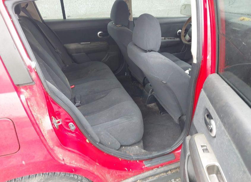 Photo 8 of 2011 Nissan Versa 1.8S (VIN 3N1BC1CP2BL468545)