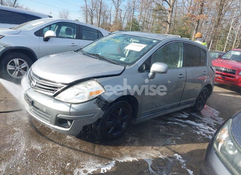 Photo 2 of 2011 Nissan Versa 1.8SL (VIN 3N1BC1CP2BL485409)
