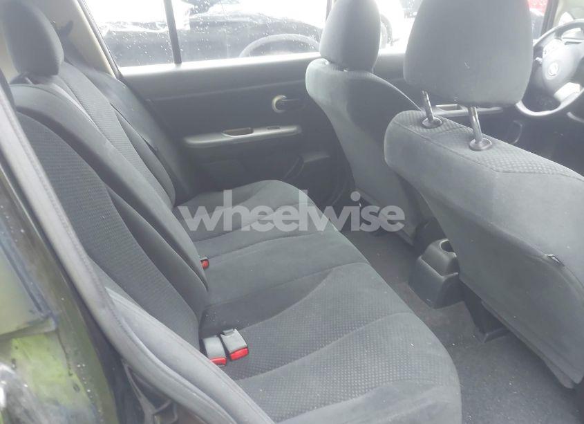 Photo 8 of 2011 Nissan Versa 1.8S (VIN 3N1BC1CP2BL502533)