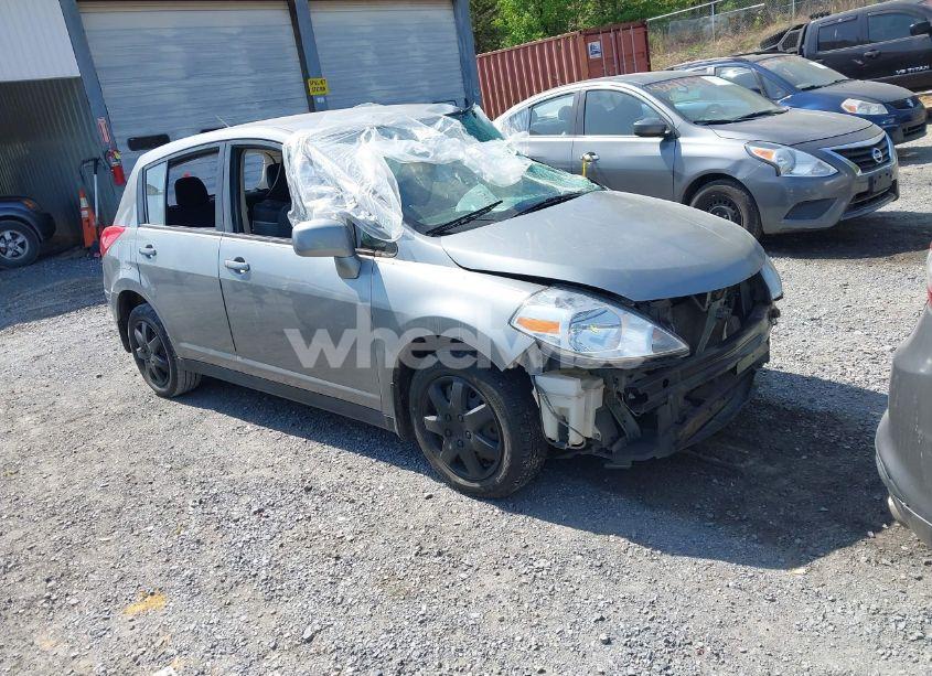 2011 Nissan Versa 1.8S (VIN 3N1BC1CP2BL506260) main photo