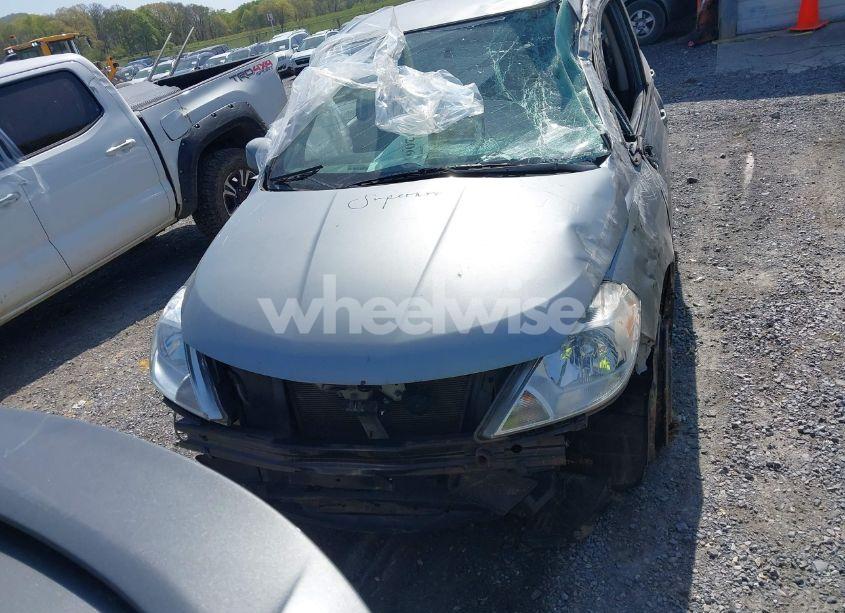 Photo 11 of 2011 Nissan Versa 1.8S (VIN 3N1BC1CP2BL506260)