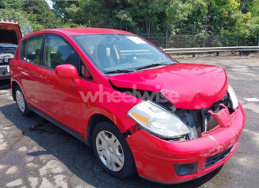 2010 Nissan Versa 1.8S (VIN 3N1BC1CP3AL406764) main photo