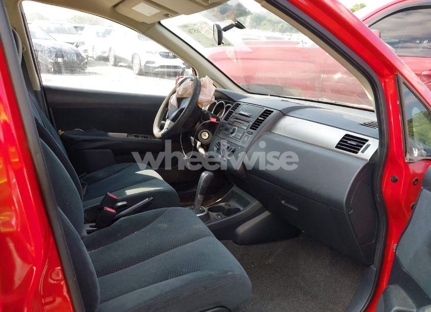 Photo 5 of 2010 Nissan Versa 1.8S (VIN 3N1BC1CP3AL406764)