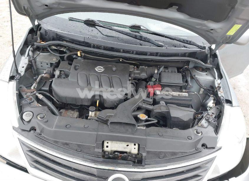 Photo 10 of 2010 Nissan Versa 1.8S (VIN 3N1BC1CP3AL419210)