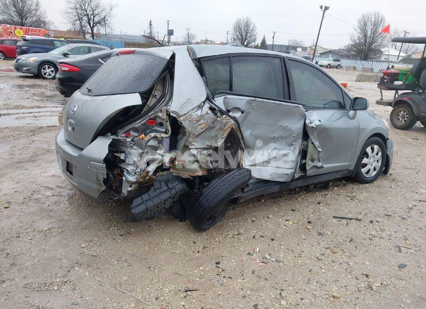 Photo 4 of 2010 Nissan Versa 1.8S (VIN 3N1BC1CP3AL419210)