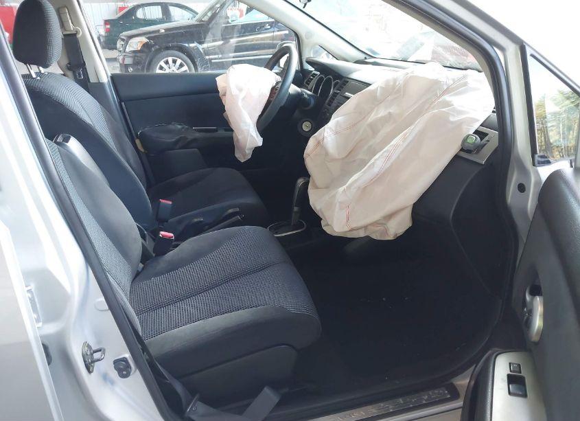 Photo 5 of 2010 Nissan Versa 1.8SL (VIN 3N1BC1CP3AL459822)