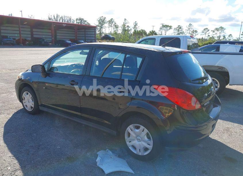 Photo 3 of 2011 Nissan Versa 1.8S (VIN 3N1BC1CP3BL392799)
