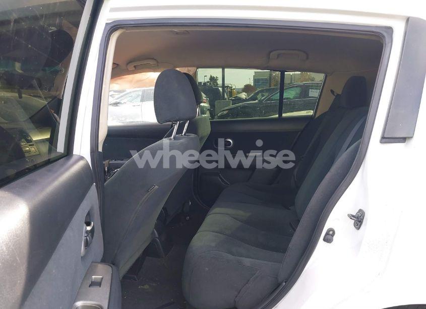 Photo 8 of 2011 Nissan Versa 1.8S (VIN 3N1BC1CP3BL449907)