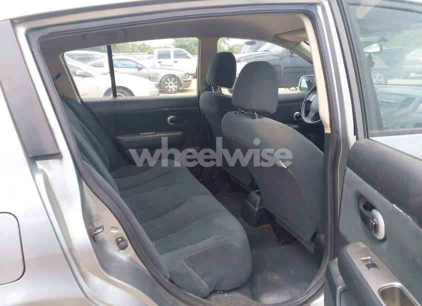 Photo 8 of 2011 Nissan Versa 1.8S (VIN 3N1BC1CP3BL497925)